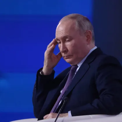 Владимир Путин е призовал руските олигарси да помогнат финансово на