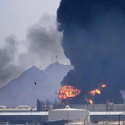 Атака с дронове парализира международното летище в Кувейт