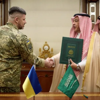 Украйна и Саудитска Арабия подписаха споразумение за сътрудничество в отбраната