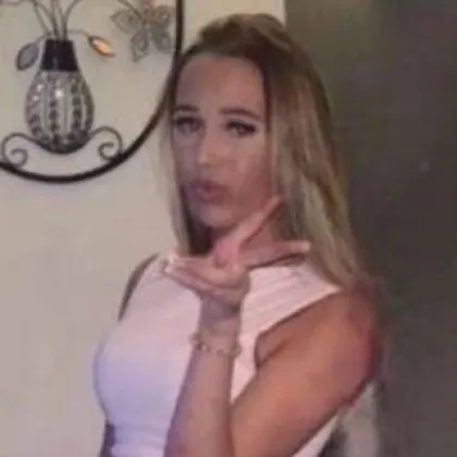 16-годишната тийнейджърка, открита на улицата, е убита заради момче