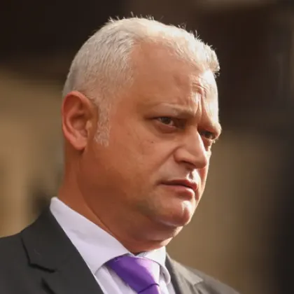 Шефката на ключовата Софийска градска прокуратура Емилия Русинова и пътувала