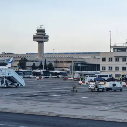 Испания затвори небето си за американски военни самолети