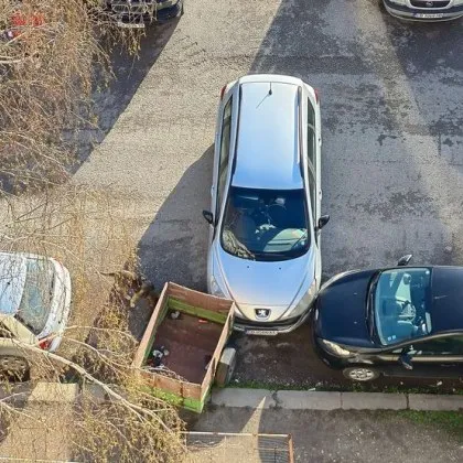 Коли без шофьори се сблъскаха в София СНИМКИ