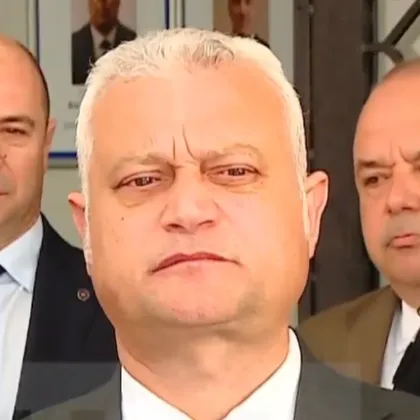 Емил Дечев отправи остра критика към Емилия Русинова