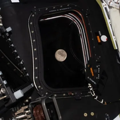 Ключови моменти в днешния ден от мисията "Артемида II"