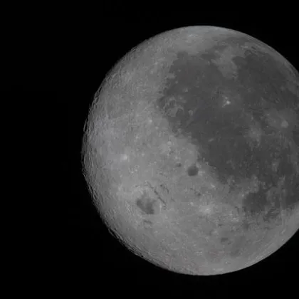 НАСА представи уникална СНИМКА на Луната