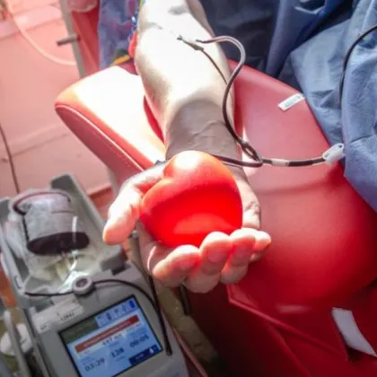 Търсят кръв за жена, пострадала при катастрофа с мотор