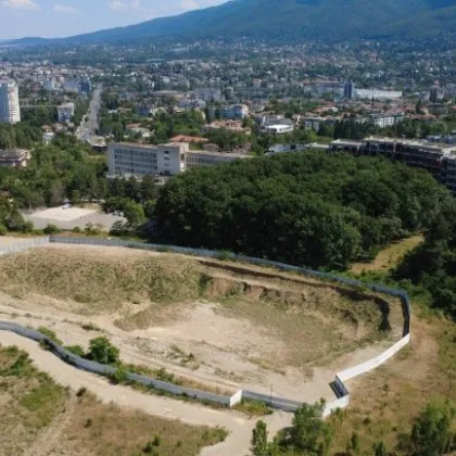 Реалистичният срок за откриване на Националната детска болница е 2030