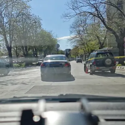 Джип блъсна пешеходец в Асеновград СНИМКИ