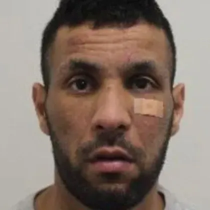 Тарикат отмъкна чанта с бижута за близо 2 милиона паунда, размени ги за дрога