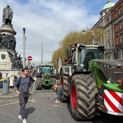 Протести запушиха Ирландия