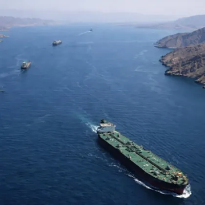 Иран не може да отвори напълно Ормузкия проток. Защо?