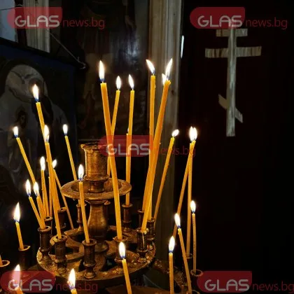 Посрещаме Възкресение Христово