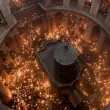 Благодатният огън слезе в храма на Божи гроб в Йерусалим
