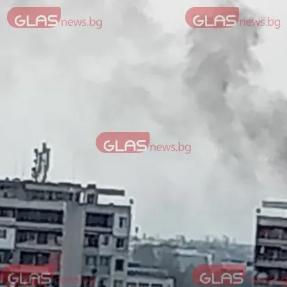 Пожар! Гъст черен дим се издига над Пловдив СНИМКИ