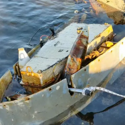 Военен дрон натоварен с четири снаряда беше открит на плажа