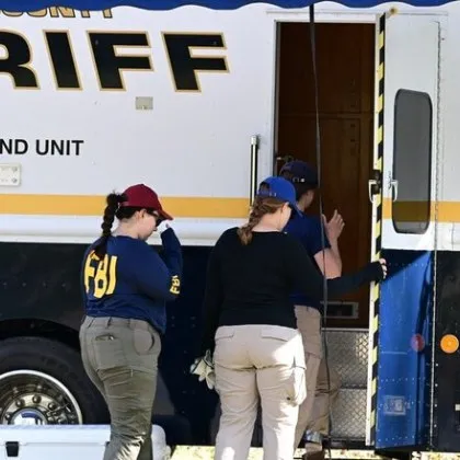 Въоръжен мъж беше задържан близо до голф клуба на Тръмп