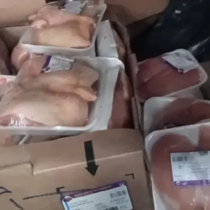 Близо 330 кг храни без документи за произход са задържани