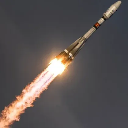 Руските Въздушно космически сили са изстреляли ракета носител Союз 2 1б с космически апарат