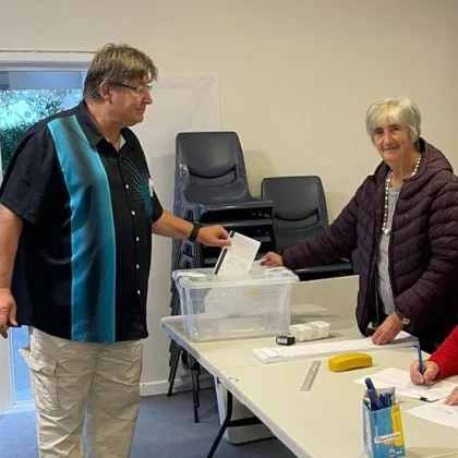 Българите в чужбина вече гласуват за 52-ото Народно събрание