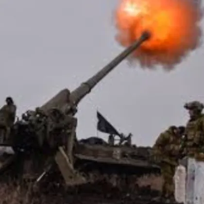 Русия удари украинско пристанище и електроцентрала