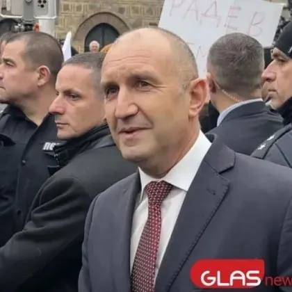 Румен Радев: Да удавим купения вот в море от нашите свободни гласове