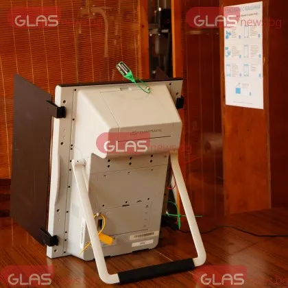 ЦИК с последна проверка на гласовете, мандатите стават ясни до дни