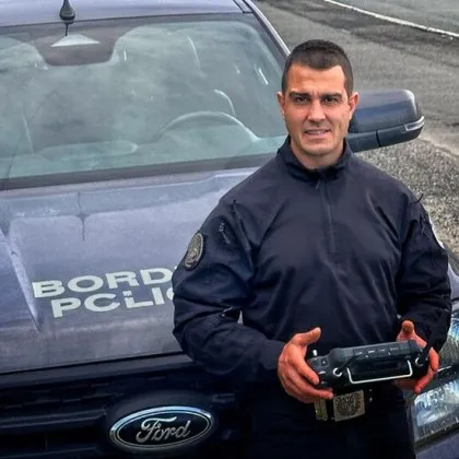 Граничен полицай герой: извадил пътници от падналия автобус край Малко Търново