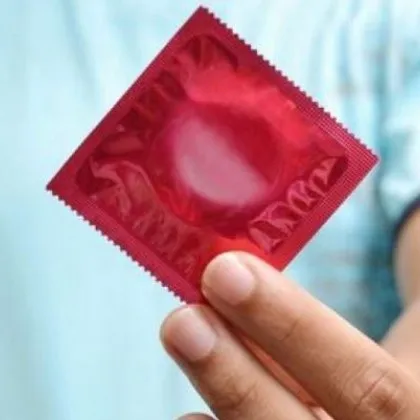 Войната в Иран изстреля нагоре и цените на презервативите