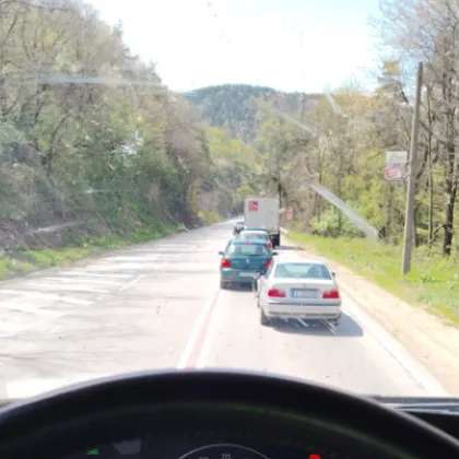 Кола и камион с блъснаха на "Хаинбоаз"