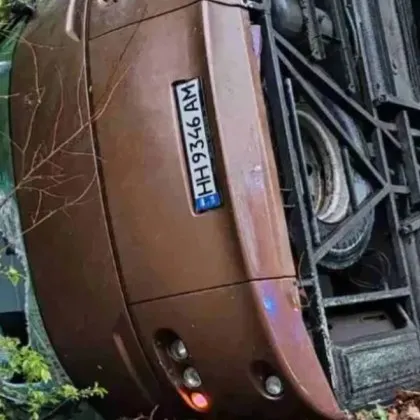 Оставиха в ареста украинския шофьор на автобус, преобърнал се край Малко Търново