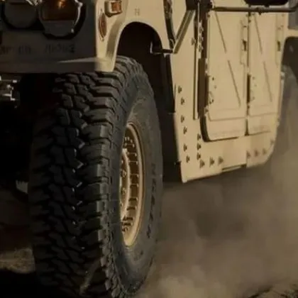 Военни колони излизат по пътищата