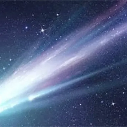 Космическа аномалия: комета изненадва учените с ВТОРА опашка след удар от Слънцето