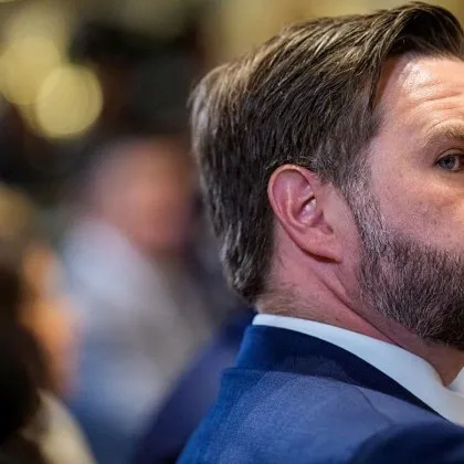 Разкриха повтарящата се тревожна фраза на Джей Ди Ванс в мига на стрелбата