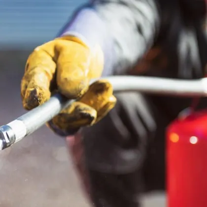 Автобус с пътници се запали в движение на АМ "Струма"