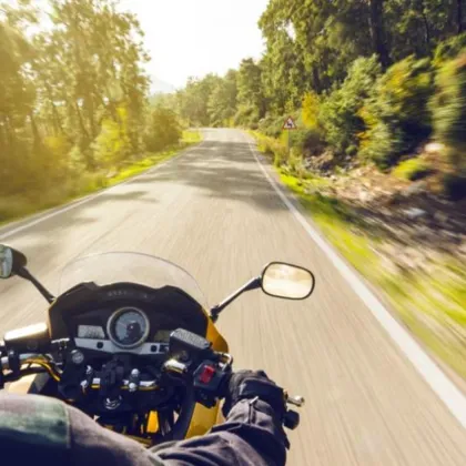 Мотористи плашат с протест заради високите цени на "Гражданска отговорност"