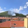 Избухна пожар в планината над Сливен СНИМКИ