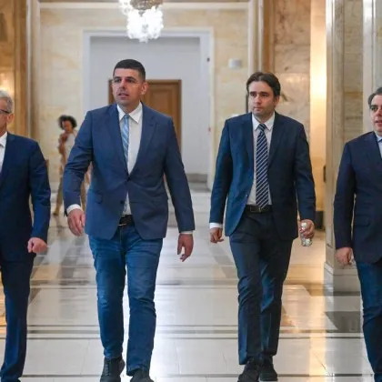 Официално! ПП и ДБ се разделят, но ще работят в "съюз" в следващото НС ВИДЕО