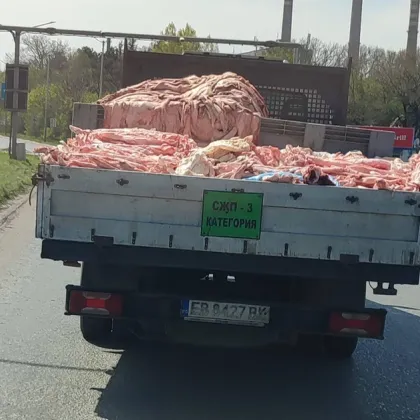 Граждани заснеха нерегламентиран транспорт на СЖП в Русе СНИМКИ
