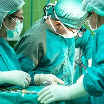 Медици спасиха дете с рядък тумор