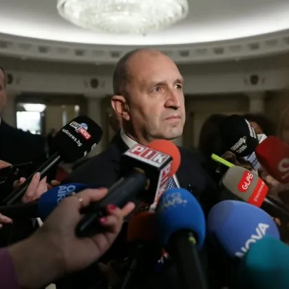 Румен Радев бърза да влеве в МС ВИДЕО