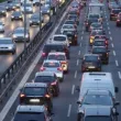 Засилен трафик и контрол по пътищата за трите почивни дни