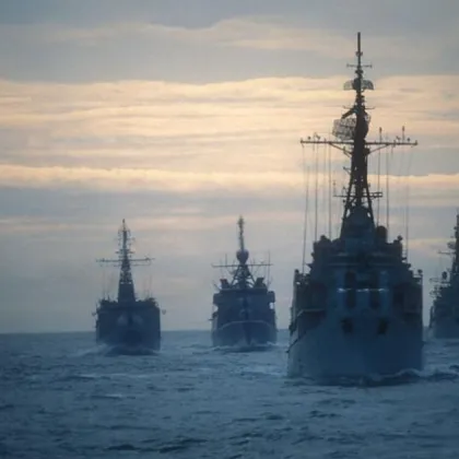 USS "Rafael Peralta" влезе в Персийския залив