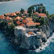 След дълга пауза, в Черна гора отваря врати луксозен курорт, посещаван от известни звезди