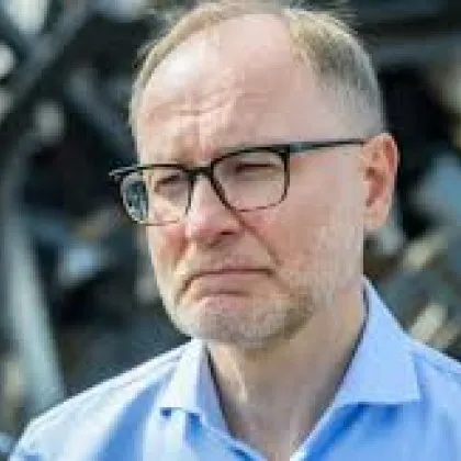 Министърът на отбраната на Латвия подава оставка след свалянето на украински дронове
