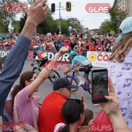 Еквадорец триумфира на четвъртия етап на Giro d'Italia