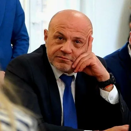 И Борисов се оказа със свалена охрана от НСО