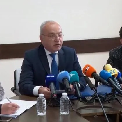 Донев обяви радостна вест за пенсионерите, разкри ще скачат ли данъците
