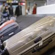 &bdquo;Ровят в куфарите като у дома си": Скандал на Летище Варна след сигнал за кражба от багаж