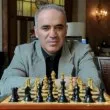 Обявиха Гари Каспаров за международно издирване